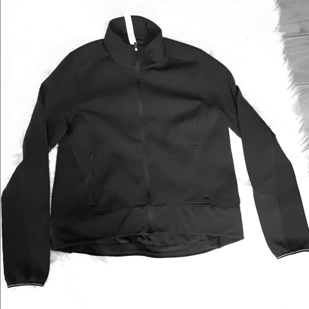 Lululemon cropped jacket